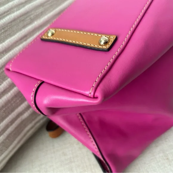 Dooney & Bourke Fuschia hobo bag - Picture 9 of 11